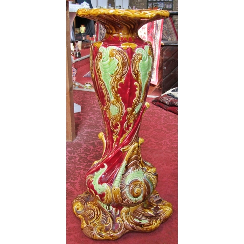 1069 - A 19th century Majolica type jardiniere stand, 62 cm high