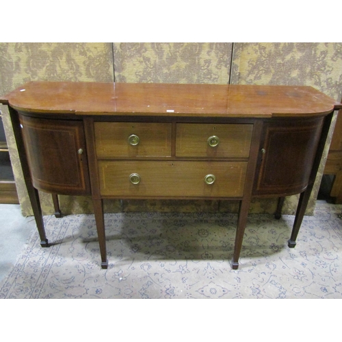 2270 - A good quality Edwardian mahogany sideboard in the Georgian style with satinwood crossbanding and bo... 