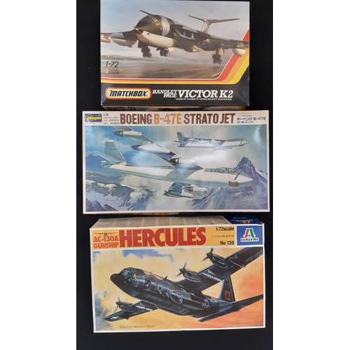 375 - Three 1:72 scale boxed model aircraft kits including Hercules Gunship by Italaeri, Victor K2 by Matc... 