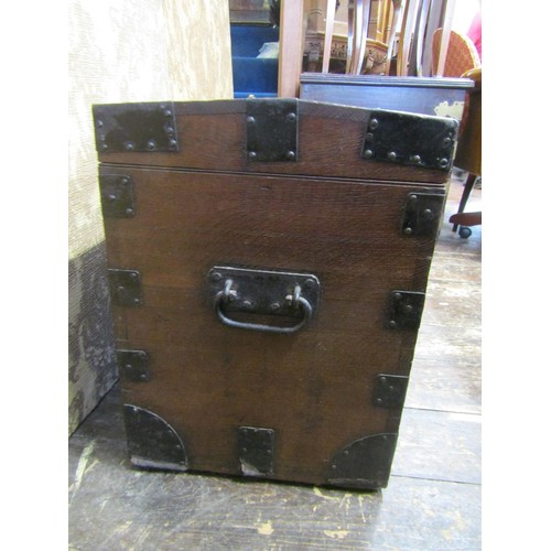 2708 - A good quality oak and steel banded silver chest, slightly smaller than usual standard, with domed l... 