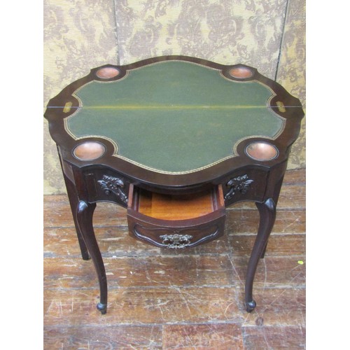 2664 - Edwardian mahogany serpentine foldover top card table with baize lined interior, enclosing a single ... 