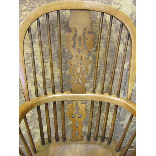 2653 - Pair of elm and fruitwood Windsor chairs, with carved and pierced splats, turned supports and crinol... 