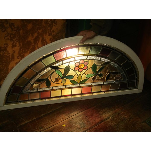 2651 - 10 Victorian leaded light glass panels in various sizes (believed to be removed from a Victorian ves... 