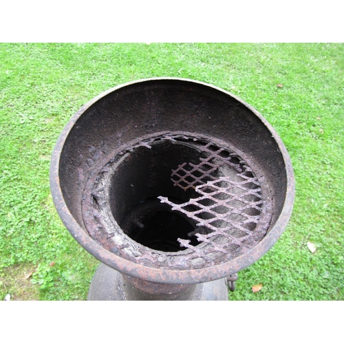 2091A - A cast iron chimenea (with cover)