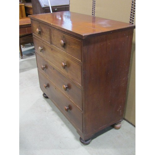 2291 - A Victorian mahogany chest of two short and three long drawers, with applied turned handles, 104cm h... 