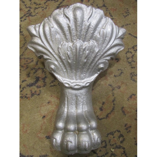 2141 - Four good quality cast iron bath feet, lion paw and acanthus form, each 26cm high