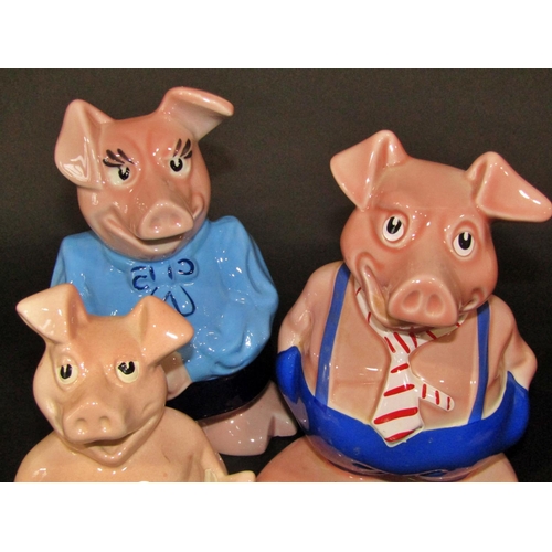 1012 - Set of five Nat West pig money banks (5)