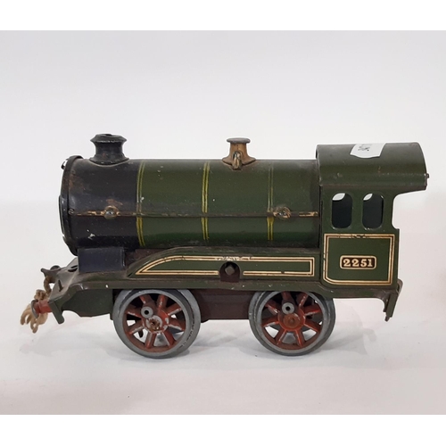 351 - Mixed lot of railway models including 0 gauge Hornby clockwork 0-4-0 train, Hornby tinplate station ... 