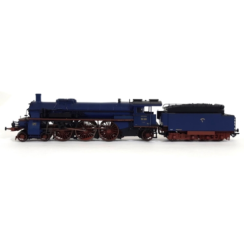 377 - HO gauge 4-6-2 German steam locomotive and tender by Trix no 22060, boxed with all internal packagin... 