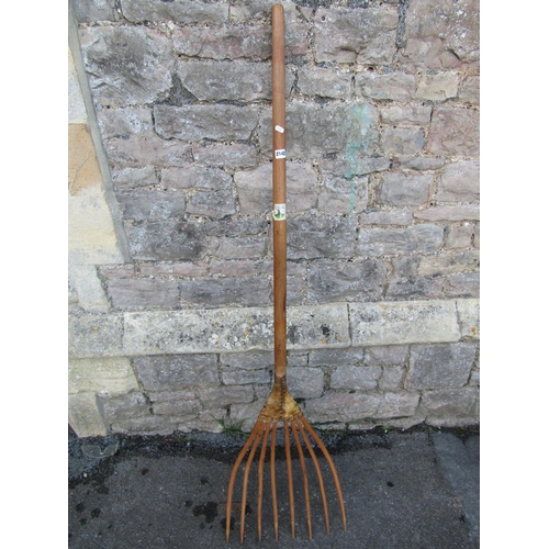 2128 - A large traditionally-made agricultural eight-pronged fork,  162cm.