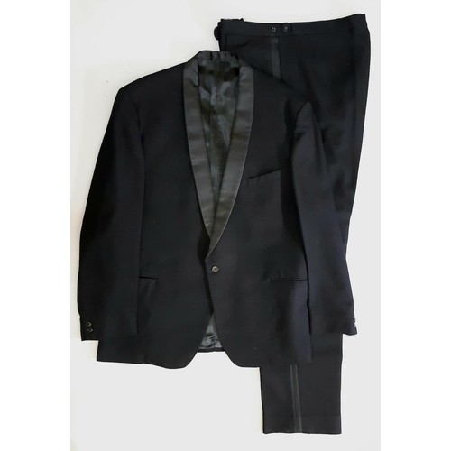 409 - Good quality vintage Hardy Amies / Hepworths  dinner suit in black wool with silk collar (for size s... 