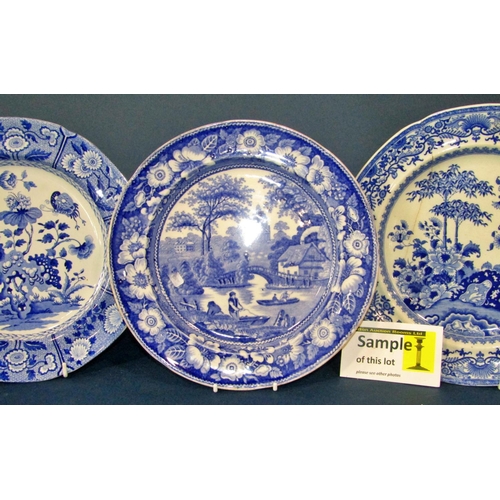 1086 - A mixed quantity of tea and dinner wares to include ‘Royal Staffordshire ceramics by Clarice Cliff’,... 