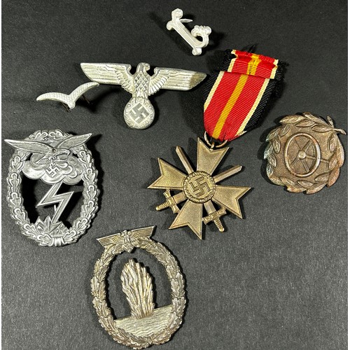 1785 - A German Luftwaffe Ground Assault badge, German Minesweepers badge, Wehrmacht drivers sleeve badge, ... 