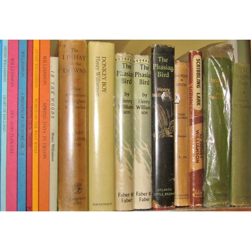 220 - Large collection of Henry Williamson (1895 - 1977) including novels & biographical interest (40+) in... 