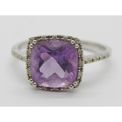 1357 - 18ct white gold square amethyst and diamond ring, size K, 2.4g