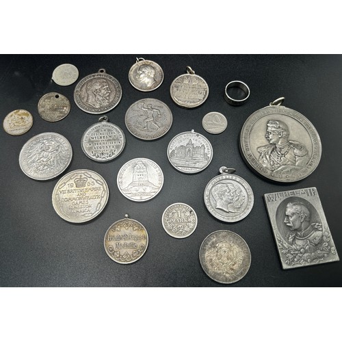 1795 - An interesting and wide ranging collection of commemorative coins and medallions, principally Imperi... 