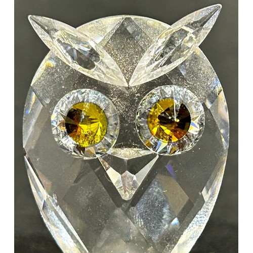 1119 - A group of miniature Swarovski crystal figures formed as a chick, owl, lady bird and rabbit