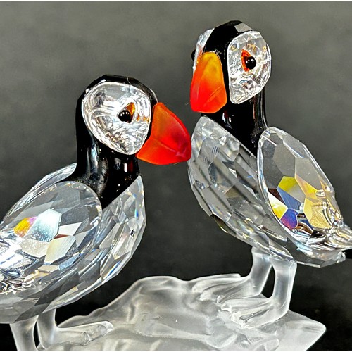 1122 - A lot of Swarovski crystal British birds to include a puffin, doves and kingfishers