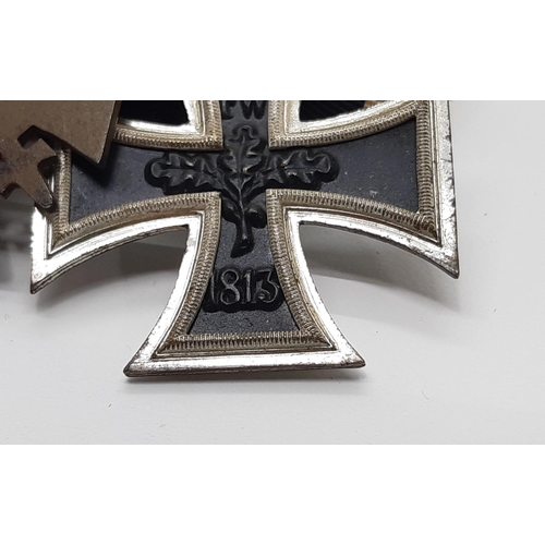 1800 - A 1914 Prussian (German) Iron cross and Hindenburg medal group.