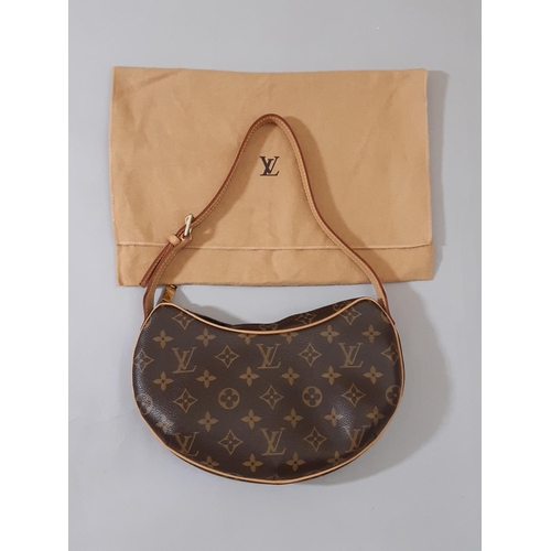 428 - Louis Vuitton Croissant Bag 2003, in monogram canvas with zip closure and short tan leather shoulder... 