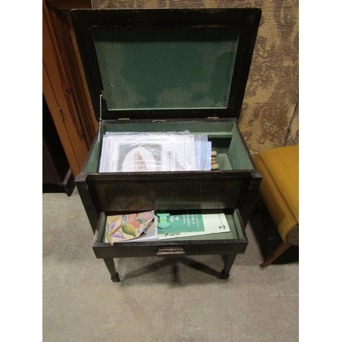 2198 - An inlaid Edwardian mahogany sewing table with cross banded detail and frieze drawer over a wool bag... 