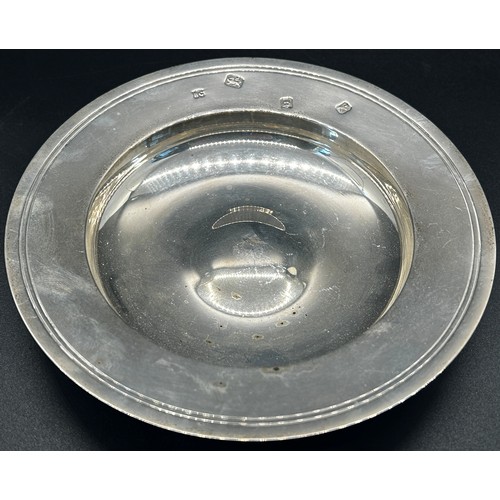 257 - A silver Armada dish, London 1965, maker William Comyns & Son Ltd, 14.5 cm diameter, 6 ozs approxima... 