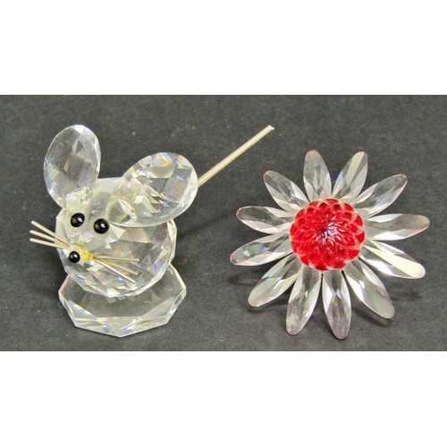 165 - Swarovski crystal ornaments including a mouse, a vase of roses, a row of three tulips, a petal head,... 