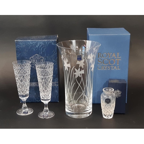 179 - A Royal Scot glass vase with etched daffodils, a pair of Stuart Crystal Champagne flutes all with bo... 