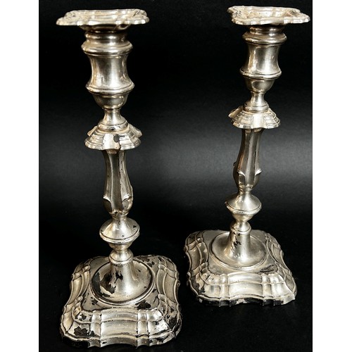 310 - A pair of Edwardian silver candlesticks, Sheffield 1903, by Fordham & Faulkner, 30cm tall.