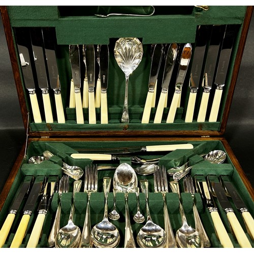 219 - A B J Sippel oak canteen of cutlery complete for six settings, 78 pieces in total, circa 1930/40’s.