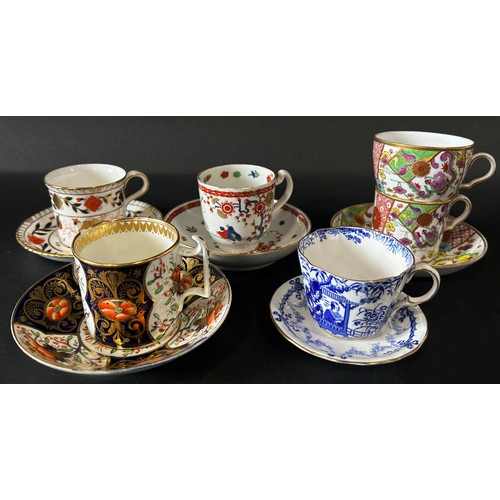 109 - Collection of 18th, 19th and 20th century tea cups and saucers and coffee cans with examples by Worc... 