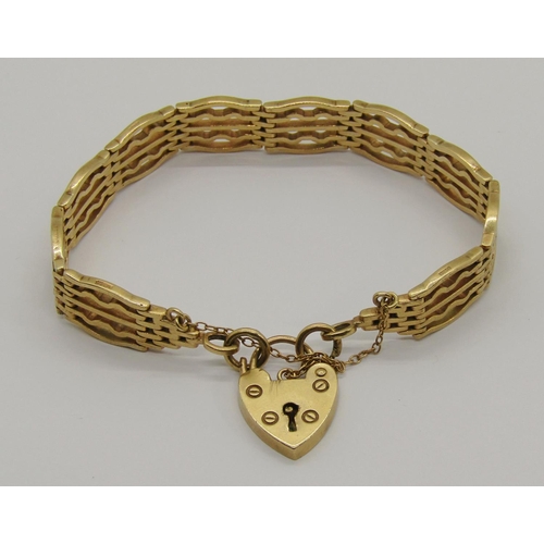 347 - Vintage 9ct gate link bracelet with heart padlock clasp, 22.6g