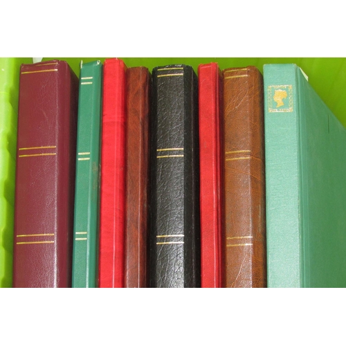 869 - 8 stockbooks, containing a alrge quantity of commenwelth mint and used QV-QE11. Many sets and much d... 