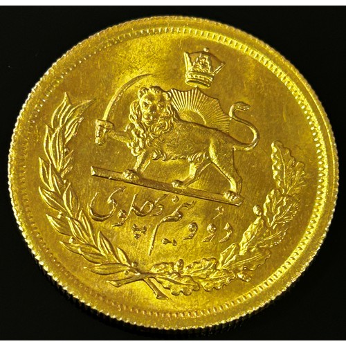 485 - Iran: Kingdom of Mohammad, Rena  a 2 1/2 Pahlavi gold coin.