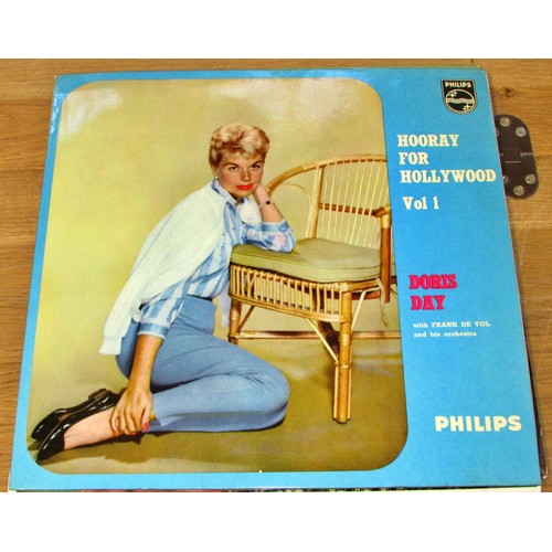 858A - A collection of LPS (40) to include Easy Listening: Bing Crosby, Louis Armstrong, Bill Haley, Jim Re... 