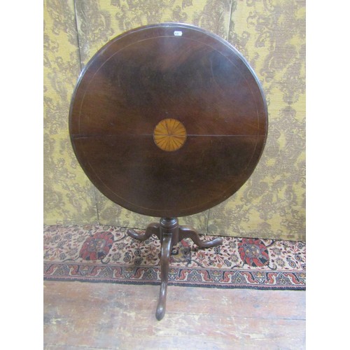 1473 - Georgian mahogany snaptop table with birdcage action, the top with inlaid detail on a vase shaped co... 