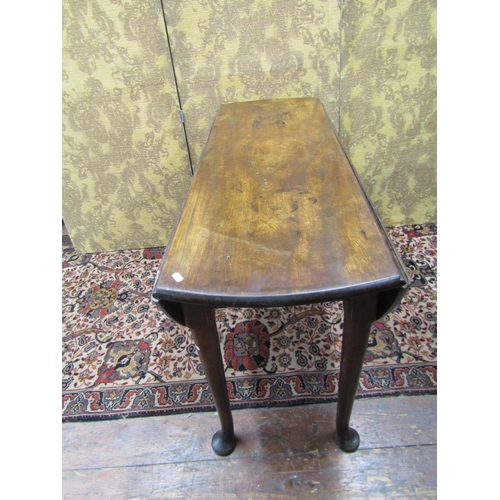 1539 - A Georgian mahogany pad foot drop leaf dining table (to seat 6)