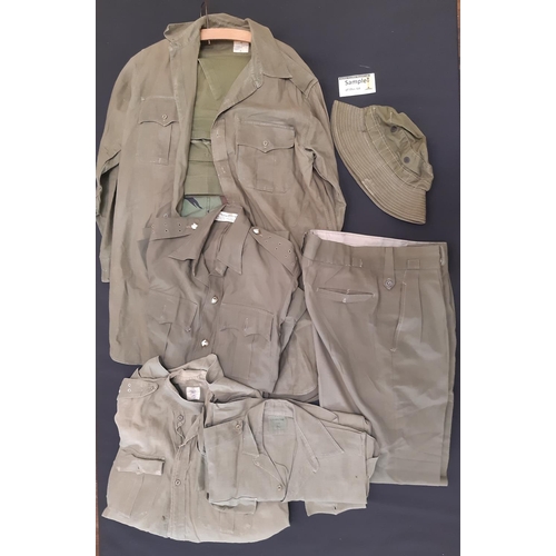 901 - Gloucestershire Regiment great coat dated 1946 with regimental buttons, together with breeches, post... 