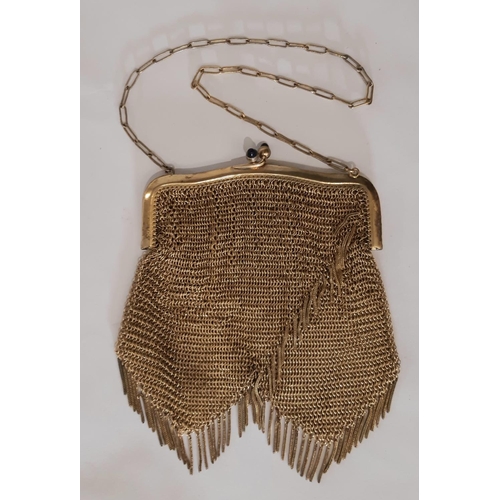 913 - 1930’s Art Deco style gold coloured chain link / mesh purse with lower edge falling into 2 tasselled... 