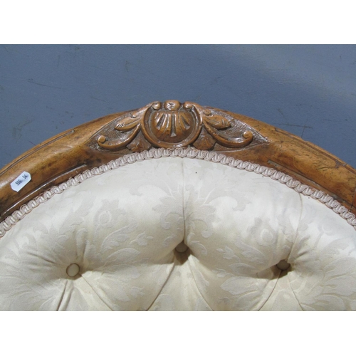 1384 - Victorian walnut chaise longue with carved and shaped outline and button back, raised on cabriole su... 