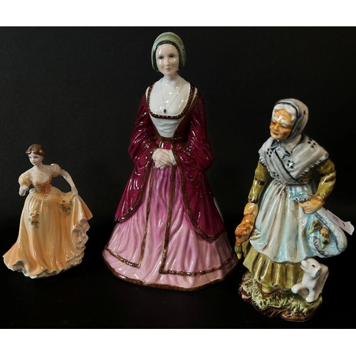 126 - Collection of figurines to include Coalport, The Woeful tramp, Anne of Cleves, further clowns, child... 