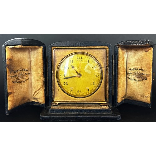 509 - Oak mantle clock with two train striking movement, further example with carved and shaped oak case w... 