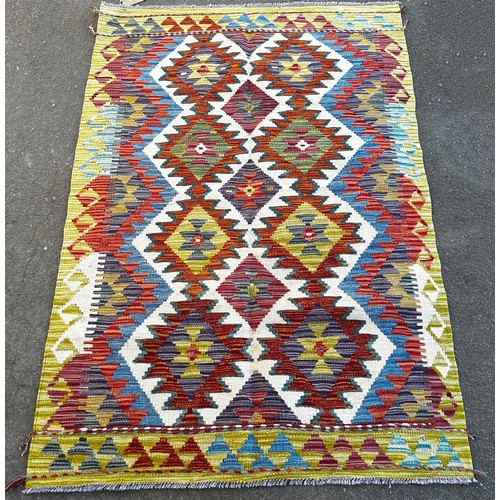 1589 - A Chobi kilim, with two rows of stepped diamonds, 150 x 104 cm