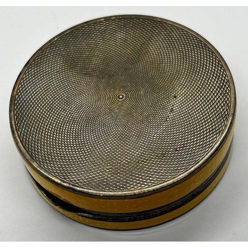 208 - Silver compact, yellow guilloche enamel, gilt interior, maker 'G.S' 1927