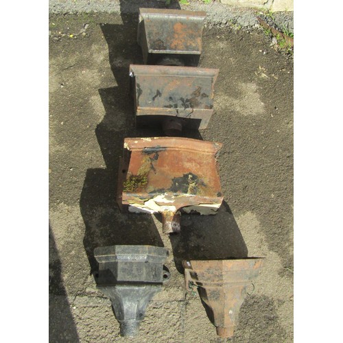 1026 - 5 reclaimed cast iron water hoppers of varying size and design