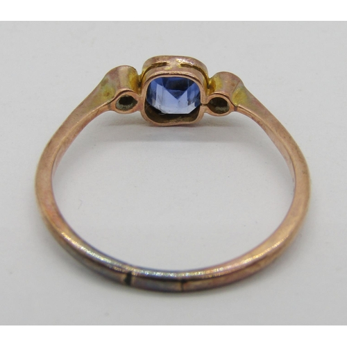 266 - Antique 9ct sapphire and seed pearl three stone ring, maker 'J.Bs', Birmingham 1924, size M/N, 1.2g