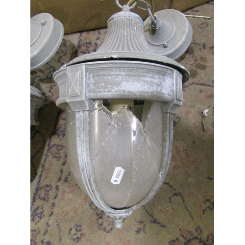 1090 - A pair of ceiling pendant lights, in the Georgian style, each 30cm high (af)