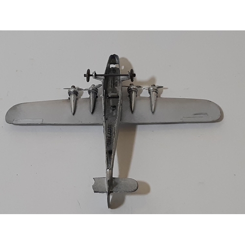 1717 - Dinky Toys Pre-War Aeroplanes Set 60 (4/6) circa 1939, comprising 60a Imperial Airways  G-ABTI in si... 