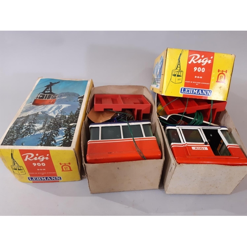 1724 - 6 vintage models and kits including Airfix BSA C15 motorbike (late 1960's) Airfix Josef Stalin Tank ... 