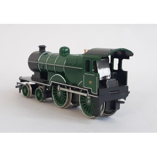 1731 - Three boxed 00 gauge locomotives by Hornby comprising R350 Triang/ Hornby Class L1 4-4-0 1757 in SR ... 